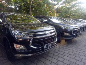 Sewa Mobil Innova di Bali - Jatayu Rental